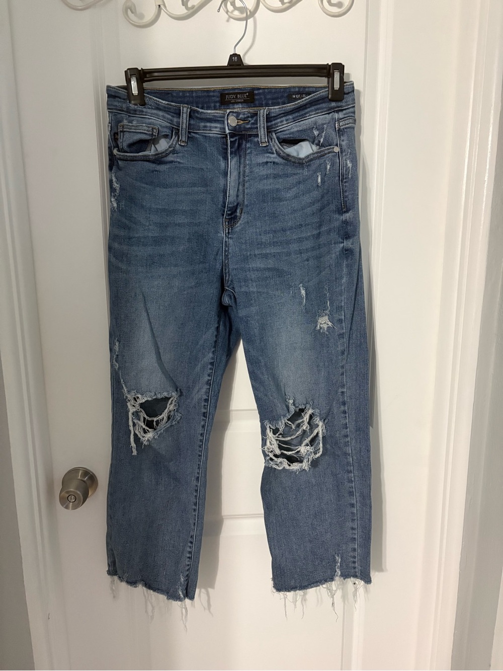 Judy Blue Washed Blue Distressed Cropped Wide Leg Jeans Size 11/30